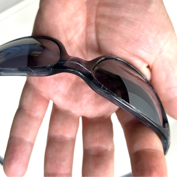 Oakley Vintage " New Frogskins " Black Crystal No Lenses 03-107 stress cracks - Picture 12 of 14